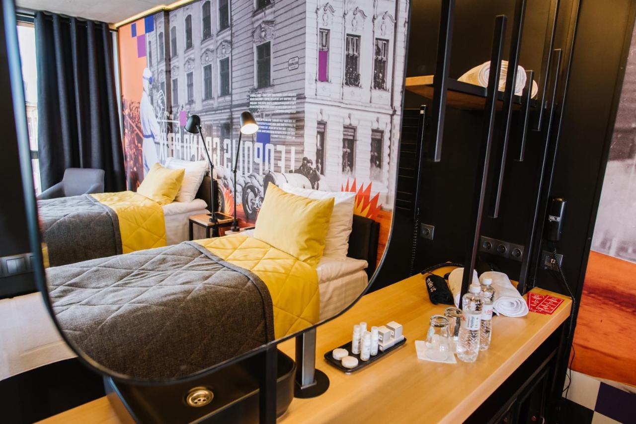 !Fest Hotel Lviv Kültér fotó