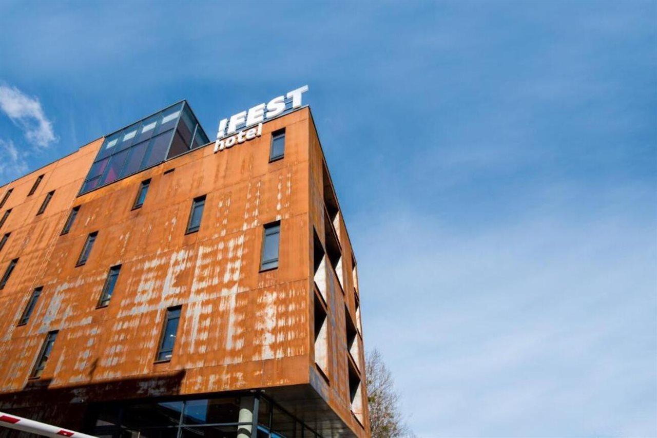 !Fest Hotel Lviv Kültér fotó