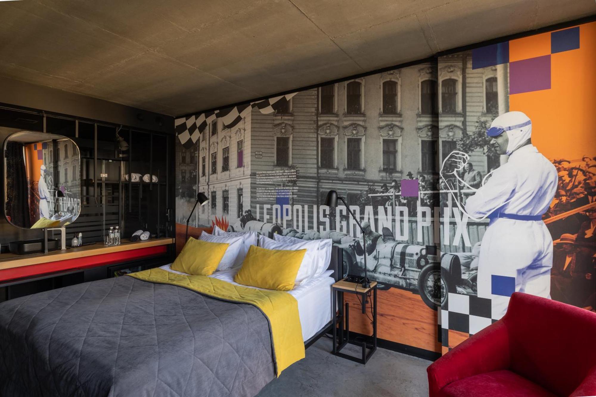 !Fest Hotel Lviv Kültér fotó